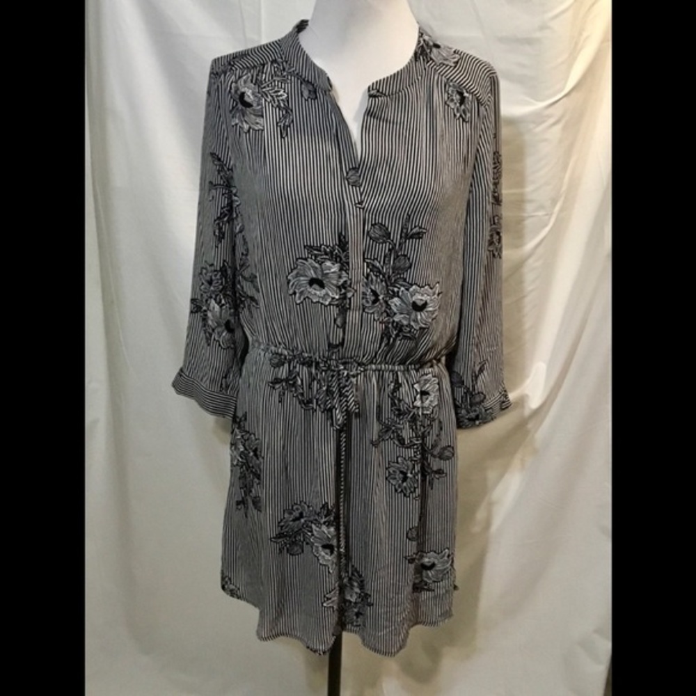 DR2 Black & White Striped w/ Floral Print Long Sleeve Dress